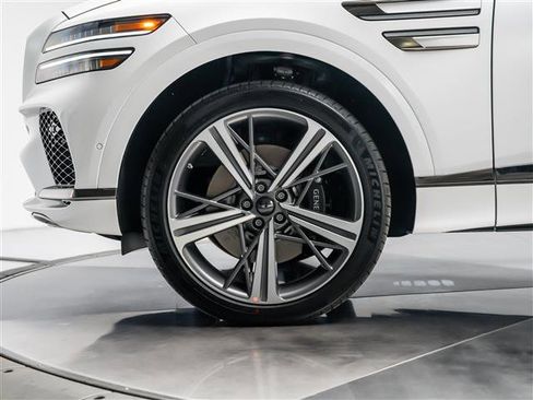 New 2026 Genesis GV80 3.5T e-SC image 13