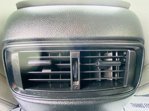 Used 2020 Honda CR-V LX image 17