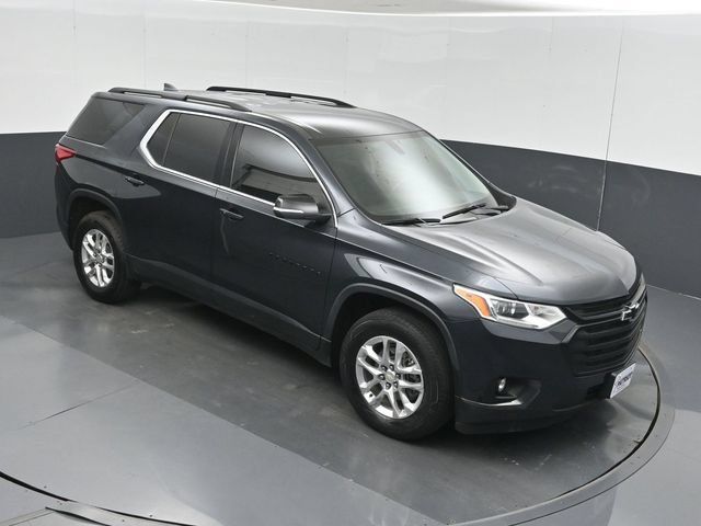 Used 2021 Chevrolet Traverse LT w/ LPO, Blackout Package FWD image 40