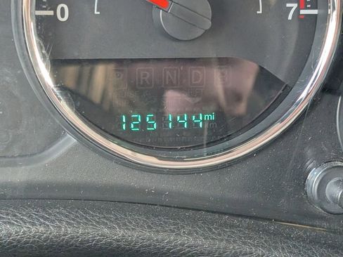 Used 2016 Jeep Wrangler Unlimited Sahara w/ Dual Top Group image 15