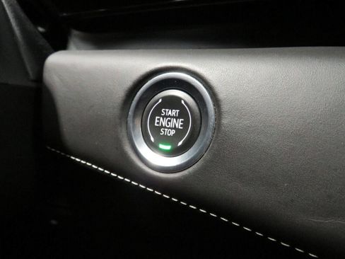 Used 2021 Cadillac Escalade Sport Platinum w/ Heavy-Duty Trailer Package image 39