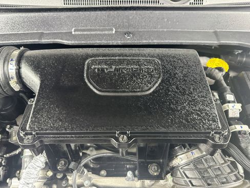 Used 2023 Jeep Compass Latitude w/ Sun and Sound Group AWD/4WD image 30