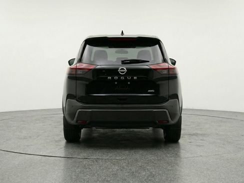 Used 2025 Nissan Rogue SV image 7