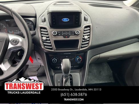 Used 2022 Ford Transit Connect XL image 11