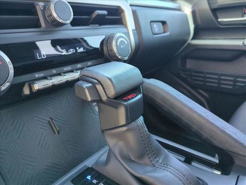 Used 2024 Toyota Tacoma TRD Sport AWD/4WD image 12
