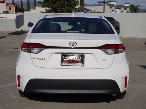 Certified 2025 Toyota Corolla LE image 6