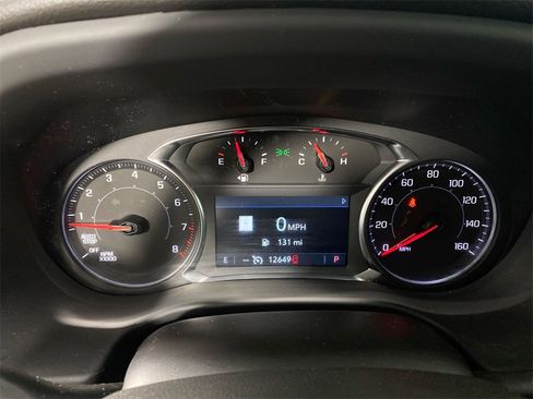 Used 2023 GMC Acadia SLT w/ LPO, Floor Liner Package image 15