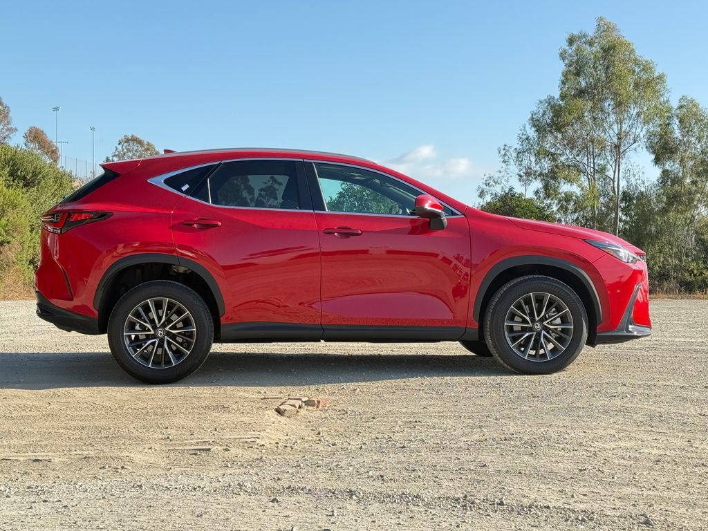 Used 2024 Lexus NX 250 FWD w/ Cold Area Package image 3
