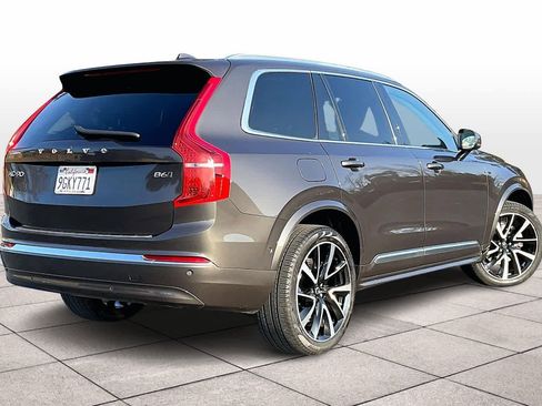 Used 2023 Volvo XC90 B6 Plus w/ Protection Package Premier image 16