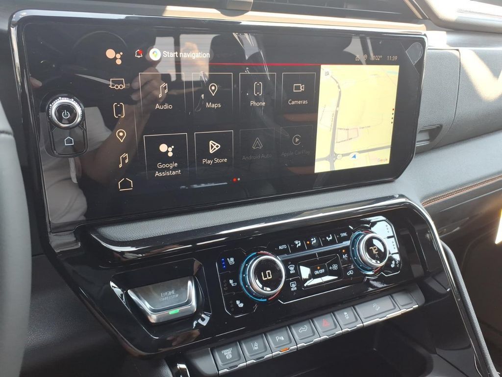 New 2026 GMC Sierra 2500 AT4 w/ Max Trailering Package AWD/4WD image 19
