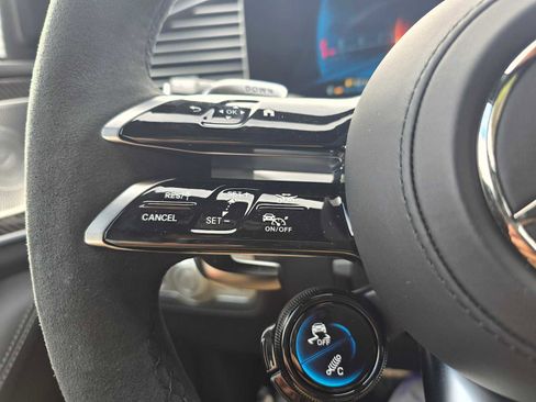 New 2026 Mercedes-Benz GLE 63 AMG S image 33