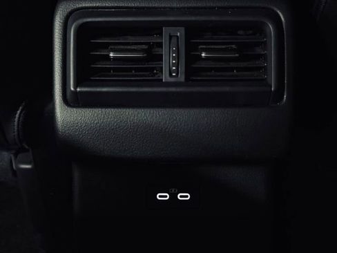 Used 2025 MAZDA CX-50 AWD 2.5 S w/ Premium Package image 24