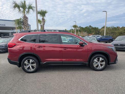 Certified 2025 Subaru Ascent Premium image 3