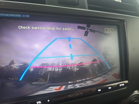 Used 2014 Toyota 4Runner SR5 image 18