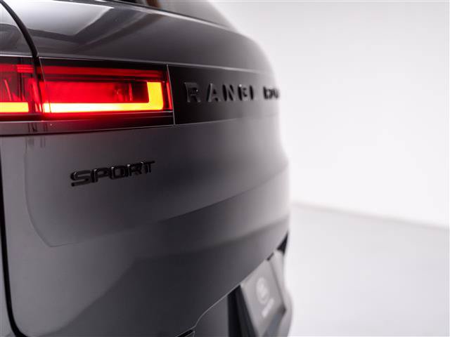 New 2026 Land Rover Range Rover Sport Dynamic SE AWD/4WD image 30