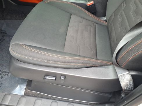 Used 2022 Nissan Frontier Pro-X image 7