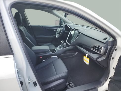 Used 2025 Subaru Outback Limited image 10
