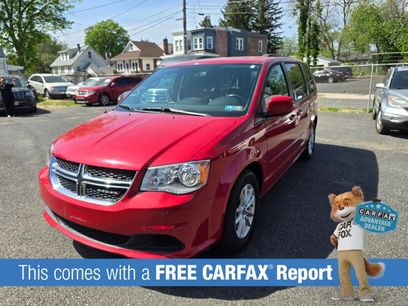 Used 2016 Dodge Grand Caravan SXT w/ Rear Park Assist Package