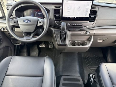 New 2026 Ford Transit 250 148 Medium Roof w/ Load Area Protection Package image 5