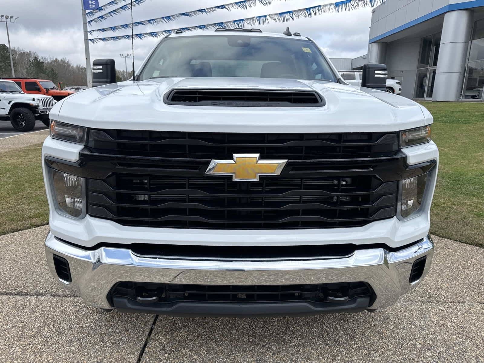 New 2026 Chevrolet Silverado 2500 W/T AWD/4WD image 2