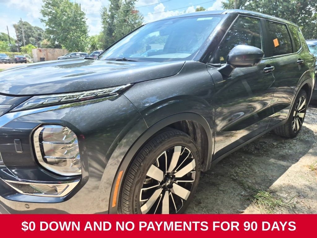Used 2025 Mitsubishi Outlander SE AWD/4WD image 1