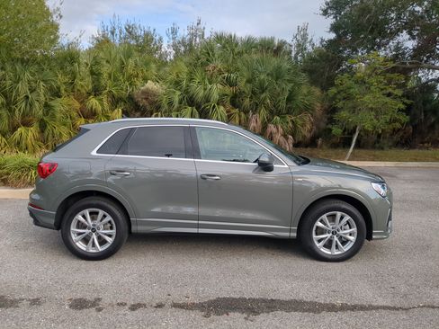 New 2025 Audi Q3 2.0T Premium image 3