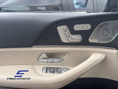 Used 2022 Mercedes-Benz GLS 450 4MATIC image 26