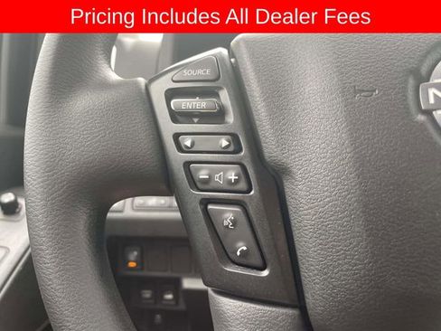 Used 2022 Nissan Frontier SV w/ Technology Package AWD/4WD image 25