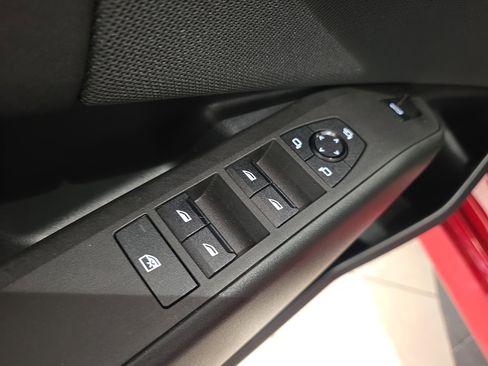 Used 2025 BMW X3 xDrive30i w/ Premium Package image 19