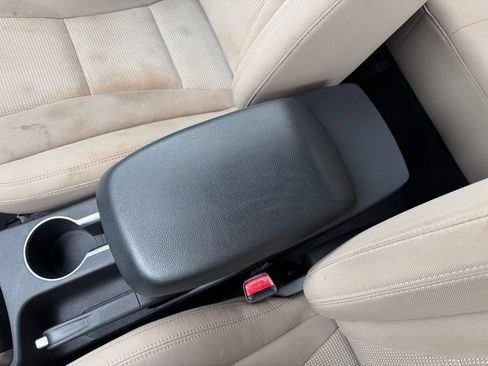 Used 2013 Hyundai Elantra GT FWD image 25