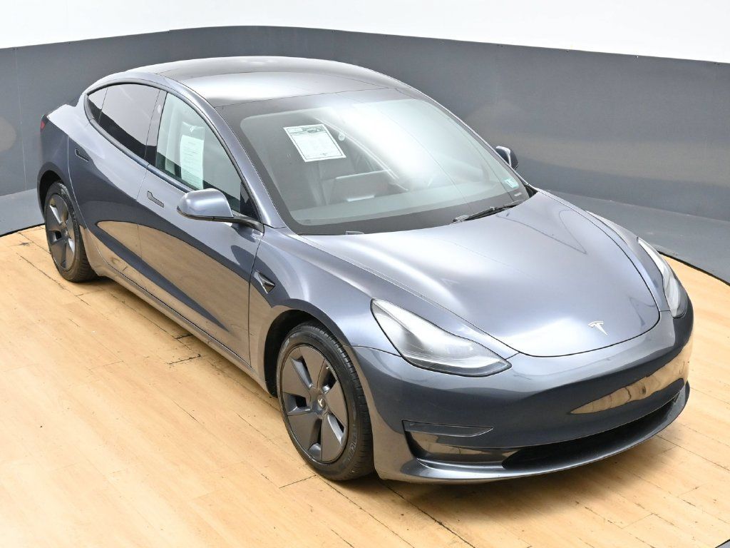 Used 2023 Tesla Model 3 Standard Range RWD image 43