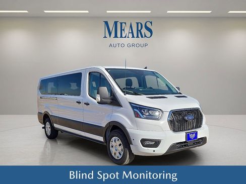 Used 2023 Ford Transit 350 XLT image 8