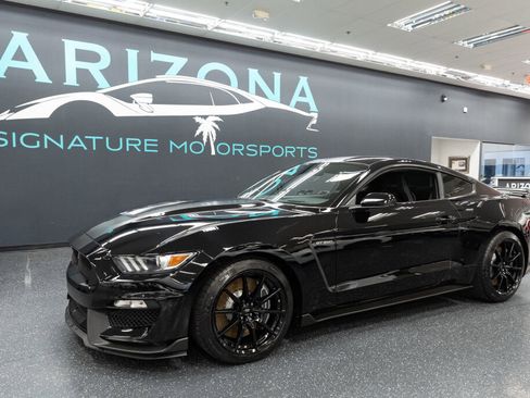 Used 2017 Ford Mustang Shelby GT350 w/ Electronics Package image 1