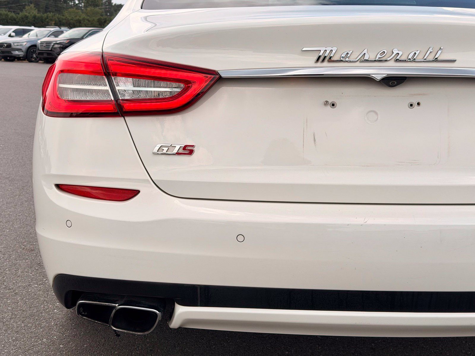 Used 2014 Maserati Quattroporte GTS RWD image 11