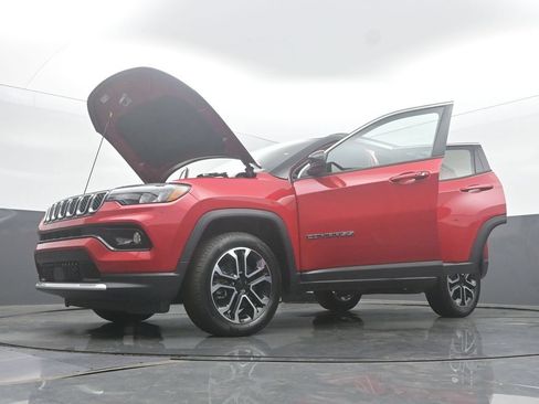 Used 2024 Jeep Compass Limited AWD/4WD image 58
