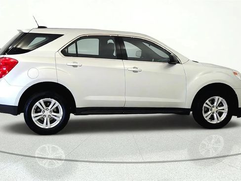 Used 2015 Chevrolet Equinox LS FWD image 6