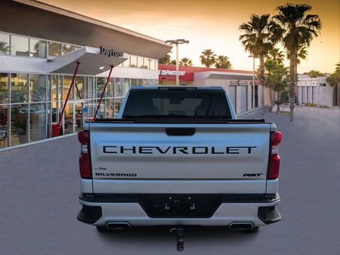 Used 2020 Chevrolet Silverado 1500 RST AWD/4WD image 4