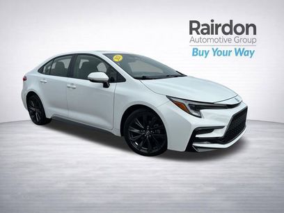 Used 2023 Toyota Corolla SE w/ SE Premium Package
