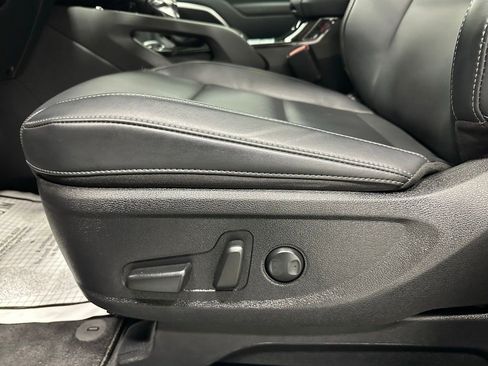 Used 2025 Kia Telluride S image 12