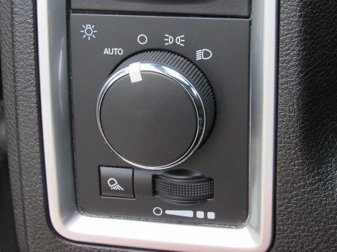 Used 2024 RAM 1500 Classic Warlock image 19