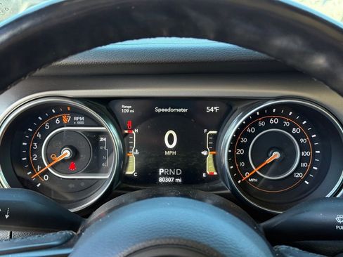 Used 2020 Jeep Gladiator Sport w/ Quick Order Package 24S AWD/4WD image 19