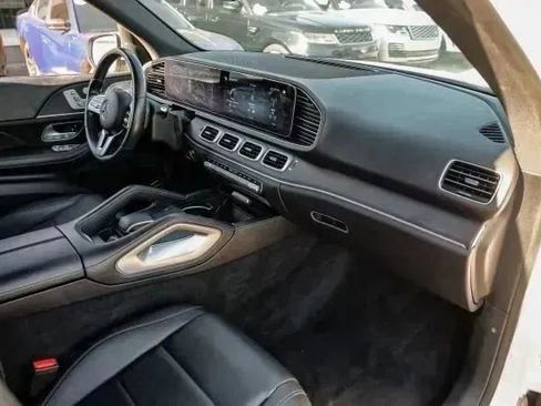 Used 2022 Mercedes-Benz GLE 350 4MATIC w/ Premium Package image 19