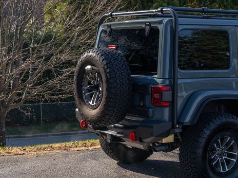 Used 2024 Jeep Wrangler Rubicon 392 image 11