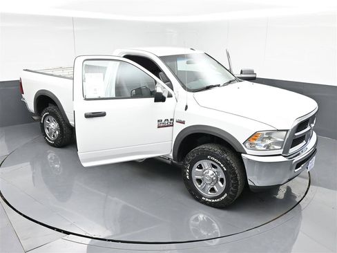 Used 2017 RAM 2500 Tradesman w/ Chrome Appearance Group AWD/4WD image 36