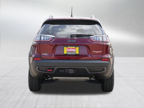 Used 2022 Jeep Cherokee Trailhawk w/ Trailer Tow Group AWD/4WD image 6