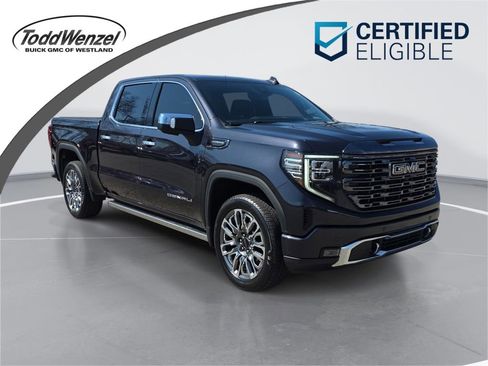 Certified 2022 GMC Sierra 1500 Denali Ultimate AWD/4WD image 1