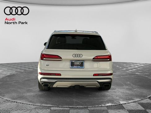 Used 2025 Audi Q7 3.0T Prestige AWD/4WD image 4