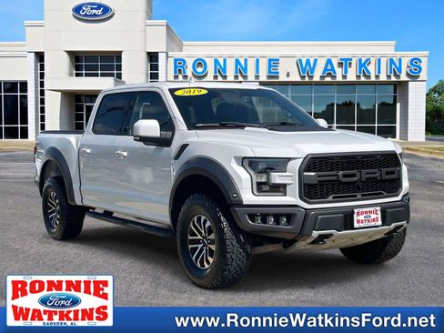 Used 2019 Ford F150 Raptor w/ Equipment Group 802A Luxury AWD/4WD image 1