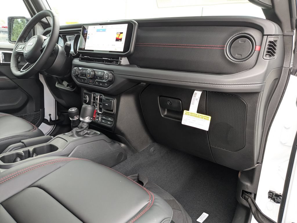 New 2027 Jeep Wrangler Unlimited Rubicon AWD/4WD image 7