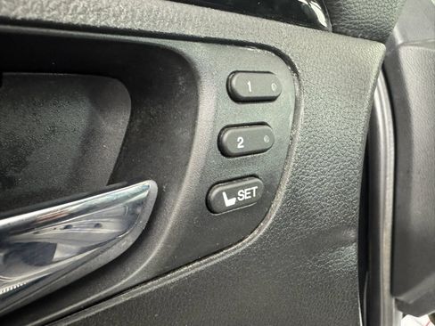 Used 2018 Honda Pilot Touring image 43
